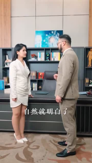 我的教师父亲竟是大佬(47集) 我的教师父亲竟是大佬(47集)短剧全系列永久免费