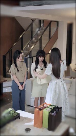 大小姐浴火重生（64集）短剧合集蓝光画质