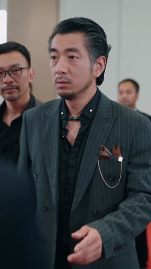救命上司竟成了我的后妈（72集）短剧全集VR沉浸版