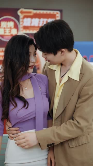 大学毕业后老婆孩子都有了 (81集) 大学毕业后老婆孩子都有了 (81集)短剧限免全集任你点