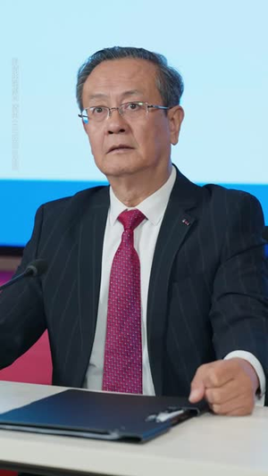 重返十八岁我来执掌名门家族（60集）短剧全集秒播无卡顿