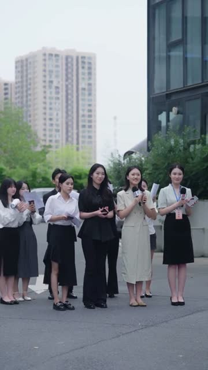七年错付:AI教父重启人生(62集) 七年错付:AI教父重启人生(62集)短剧大结局合集放送