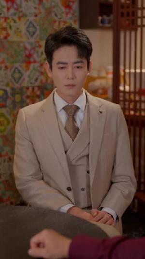 灰白世界里的你（70集）短剧完整版全集放送