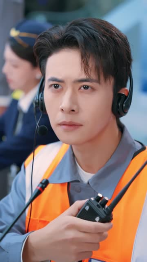 停飞后，我的航班坠毁了（100集）短剧爆款全集在线播