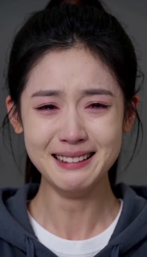 总裁的硬核秘书（32集）短剧全剧终限免合集