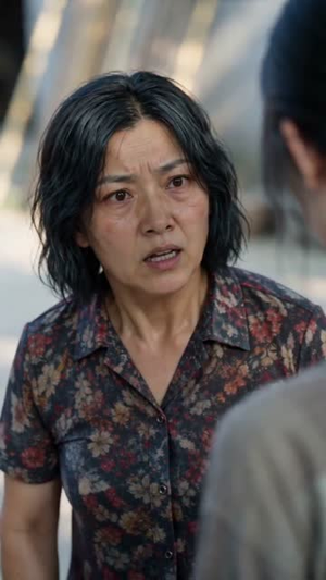 穿越八零，我带全村搞外贸致富（61集）短剧全集投屏大屏看