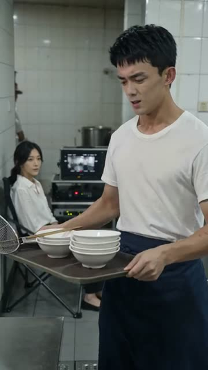 一家底牌（36集）短剧全集幕后花絮版