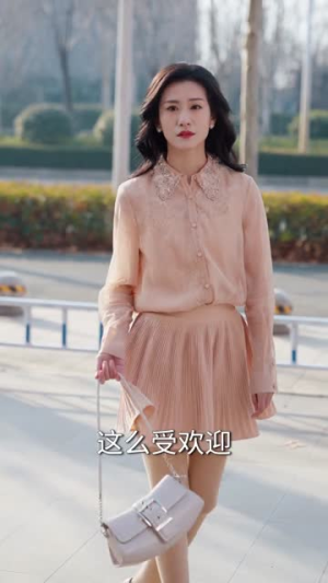 灵魂错位:大小姐画风失控(80集) 灵魂错位:大小姐画风失控(80集)短剧合集导演剪辑版