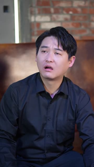 聚会上，我撕碎最后的温柔（27集）短剧全系列免费畅享