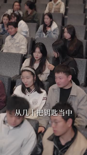 说好的逃亡，你让我当团宠（73集）短剧全剧免费合集