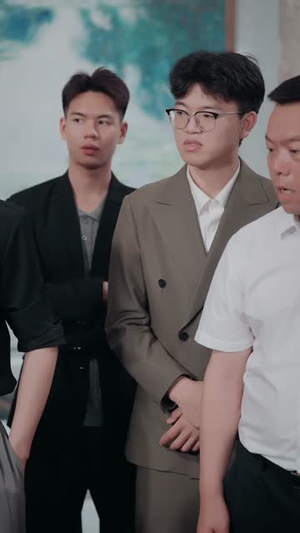 被女主偷听心声后,我成了人生大赢家(83集) 被女主偷听心声后,我成了人生大赢家(83集)短剧合集蓝光画质
